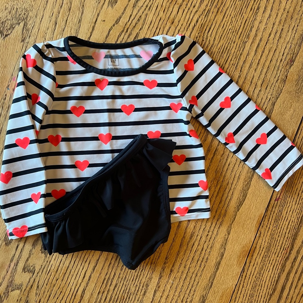 GAP Red and Black Rashguard Swim Set